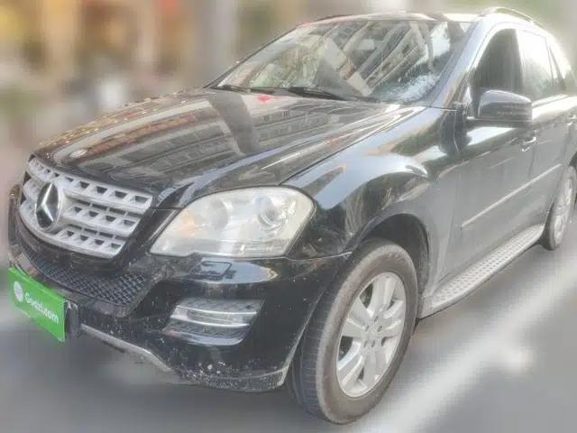Mercedes-Benz M-Class 2010 ML 300 4MATIC