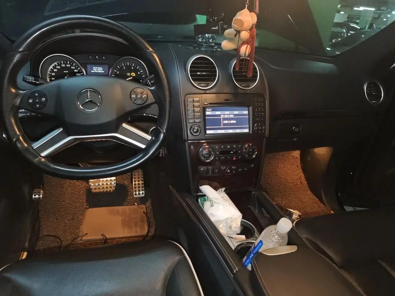 Mercedes-Benz M-Class 2010 ML 350 4MATIC Luxury Special Edition — миниатюра 10