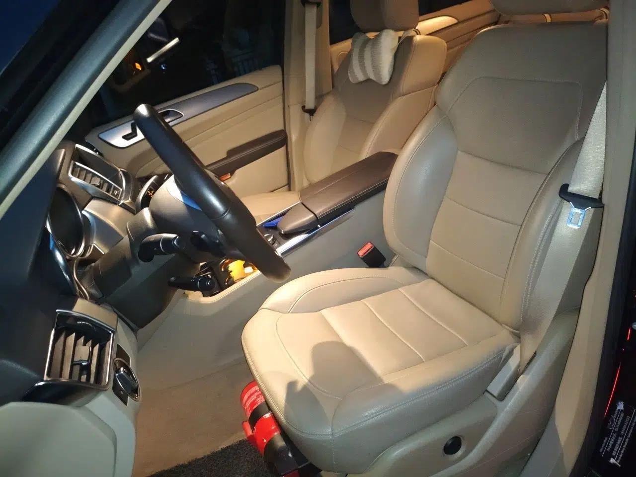 Mercedes-Benz M-Class 2012 ML 300 — миниатюра 16