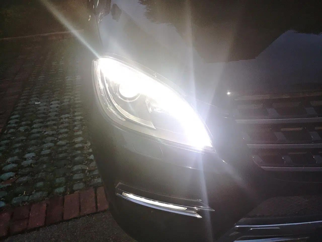 Mercedes-Benz M-Class 2012 ML 300 — миниатюра 7