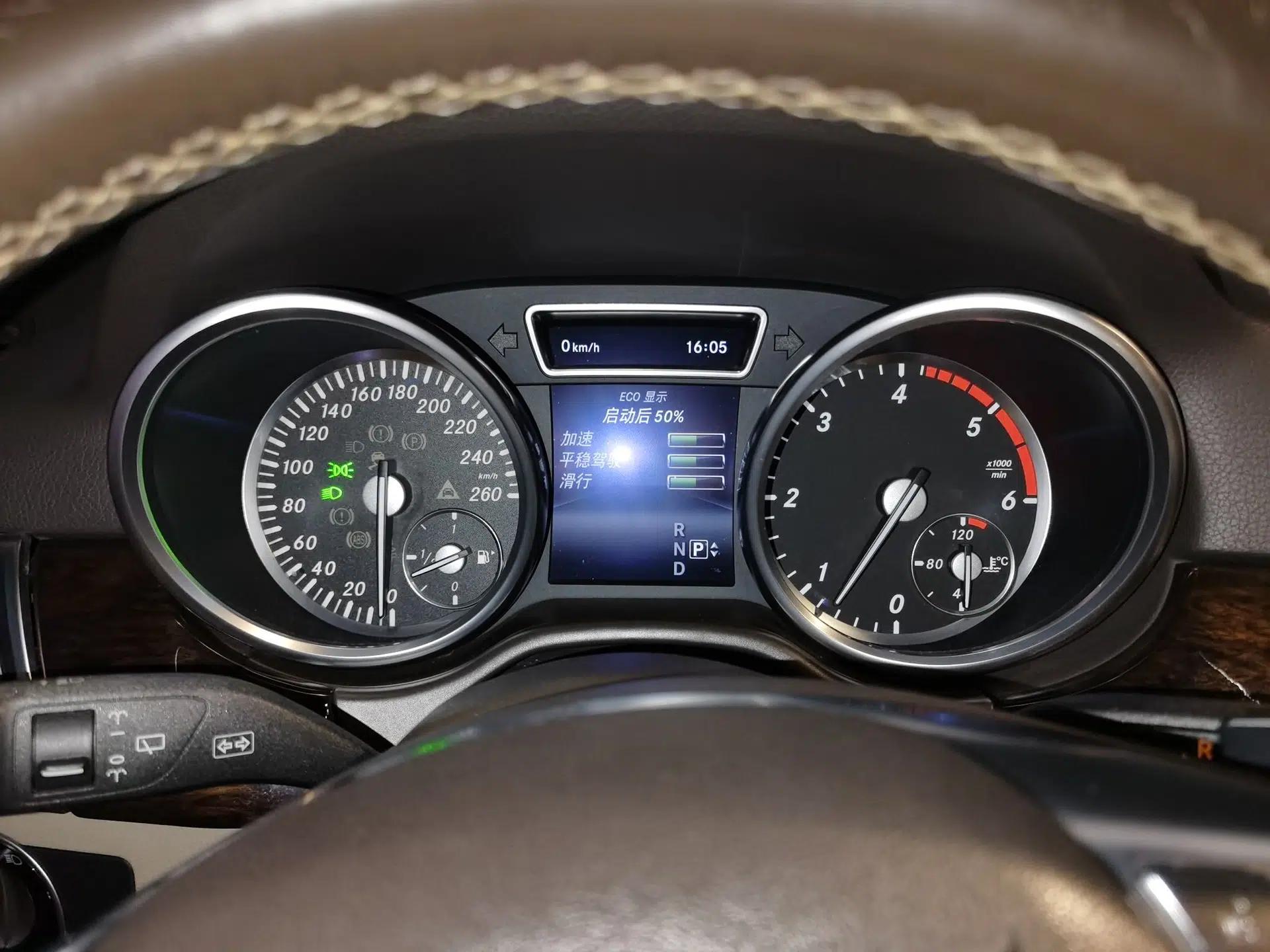 Mercedes-Benz M-Class  — миниатюра 12