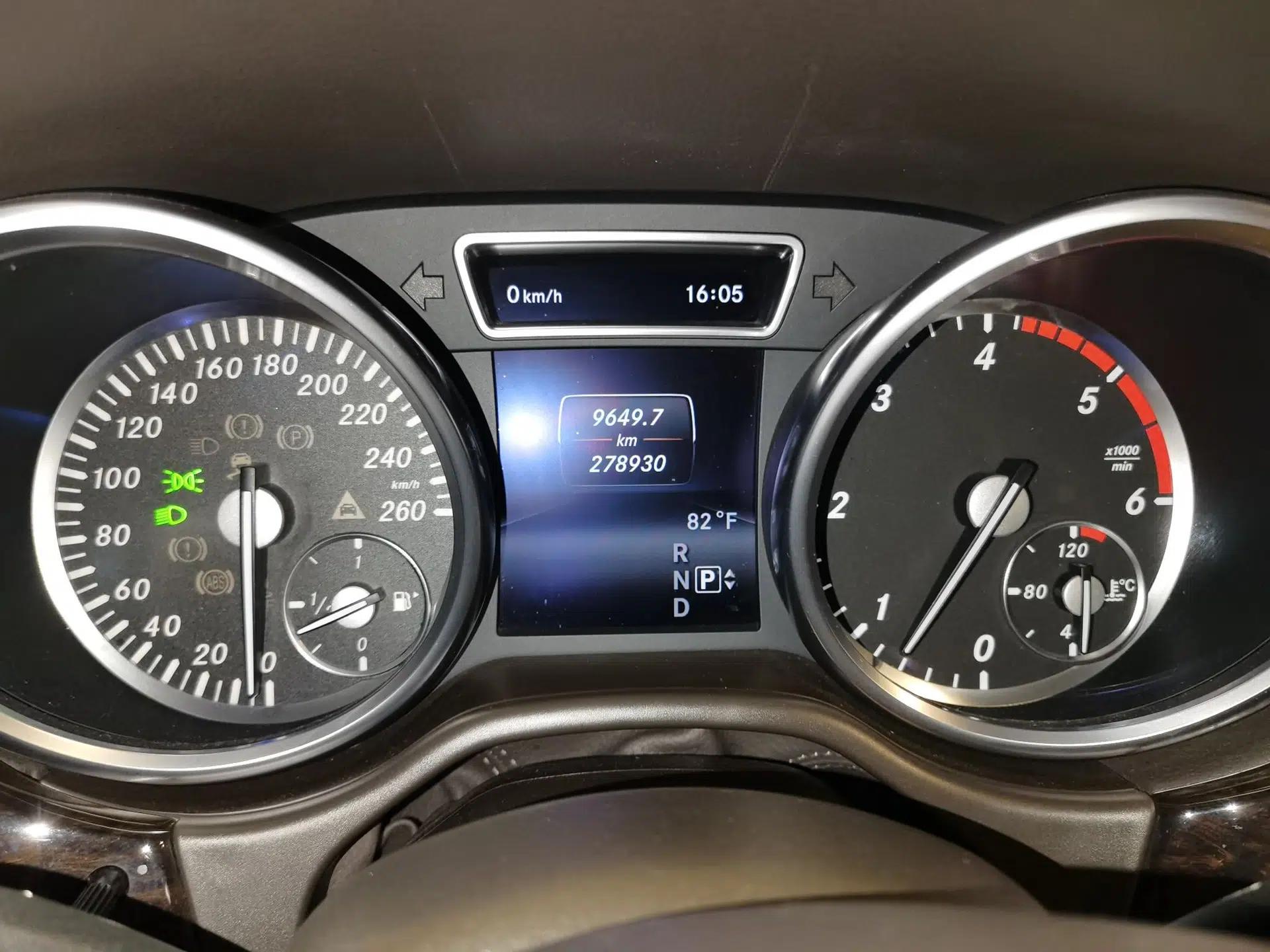 Mercedes-Benz M-Class  — миниатюра 13