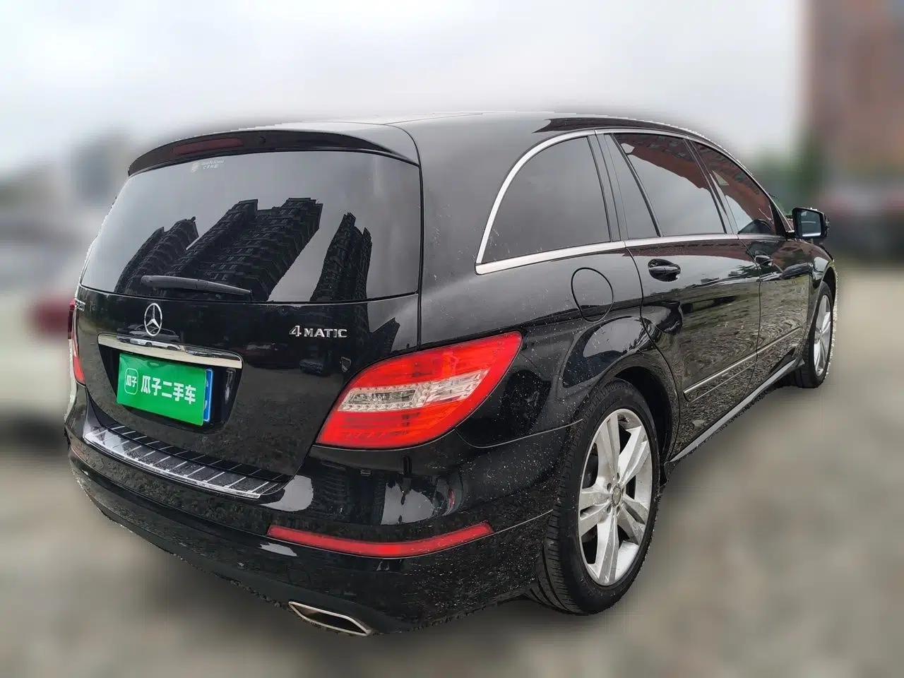 Mercedes-Benz R-Class 2017 R 320 4MATIC Luxury Collection Edition — миниатюра 6