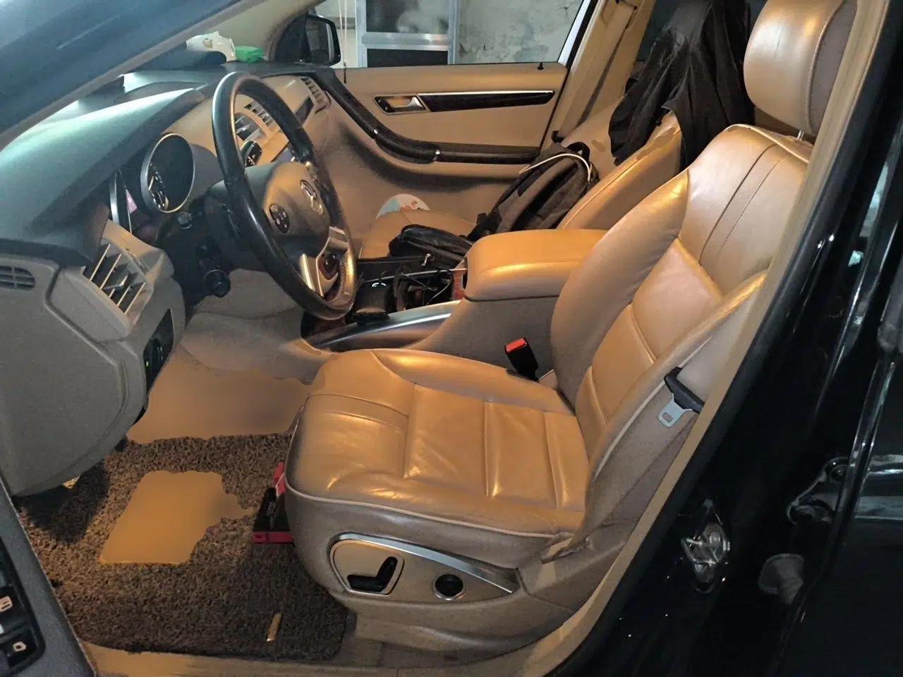 Mercedes-Benz R-Class 2011 R 350 L 4MATIC — миниатюра 16