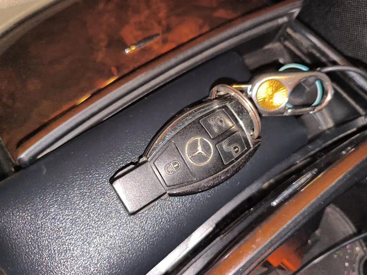 Mercedes-Benz R-Class 2011 R 350 L 4MATIC — миниатюра 9