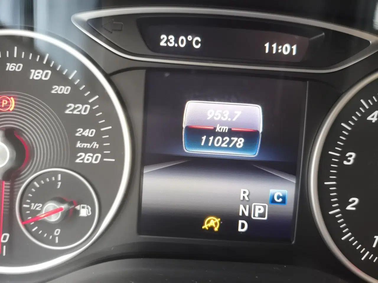 Mercedes-Benz B-Class 2015 B 200 Sport Edition — миниатюра 13