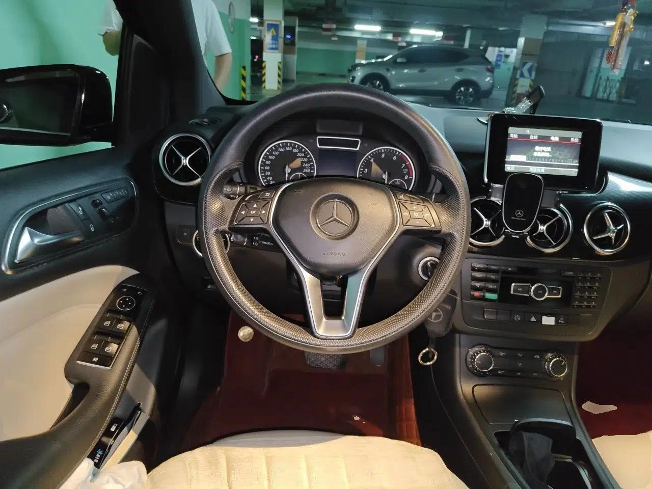Mercedes-Benz B-Class 2012 B 180 — миниатюра 11