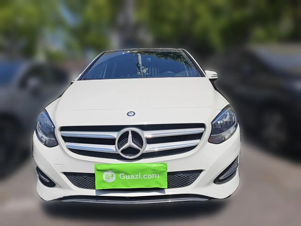 Mercedes-Benz B-Class 2015 B 200 Sport Edition — миниатюра 2