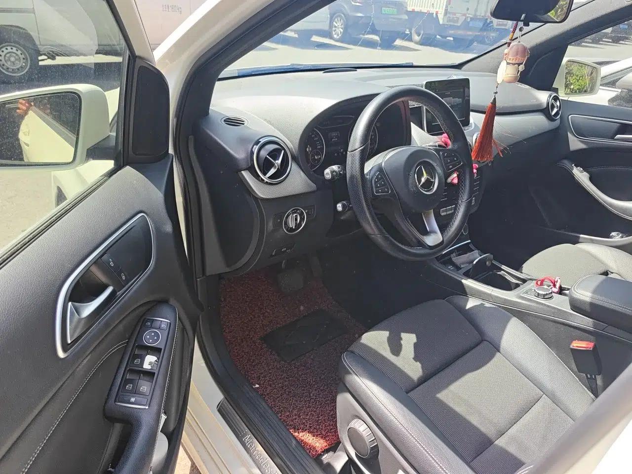 Mercedes-Benz B-Class 2015 B 200 Sport Edition — миниатюра 17