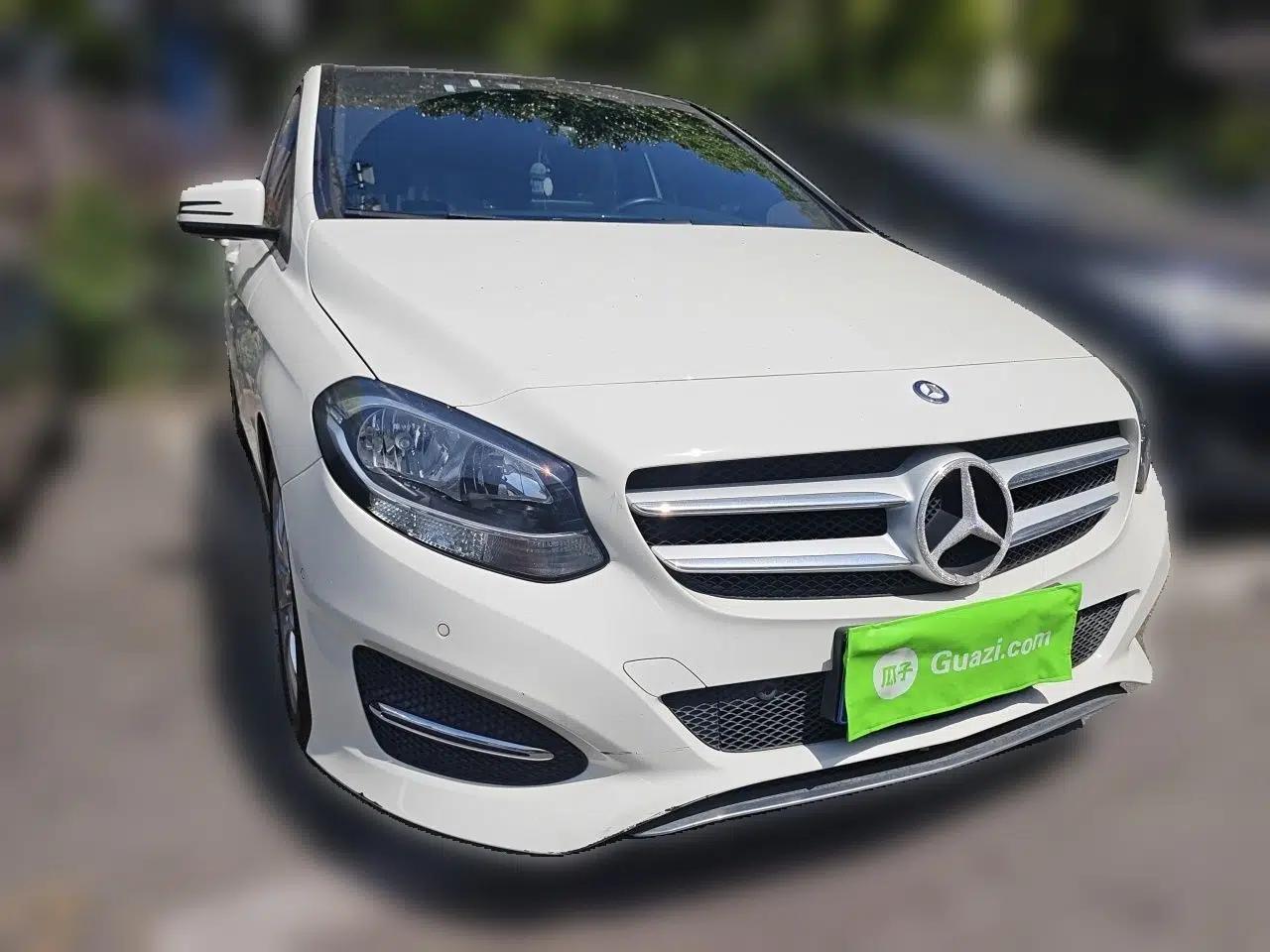 Mercedes-Benz B-Class 2015 B 200 Sport Edition — миниатюра 3