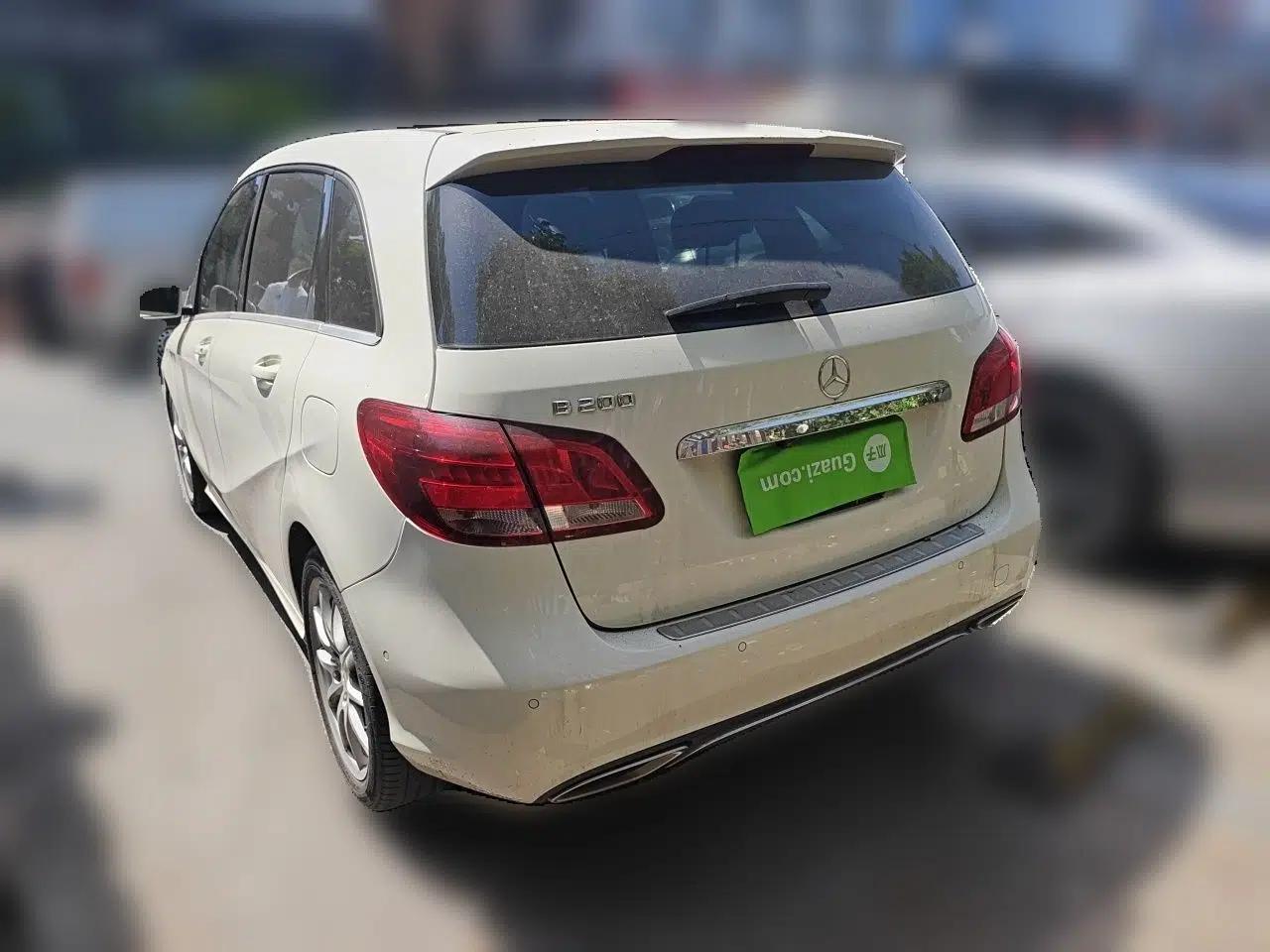 Mercedes-Benz B-Class 2015 B 200 Sport Edition — миниатюра 4
