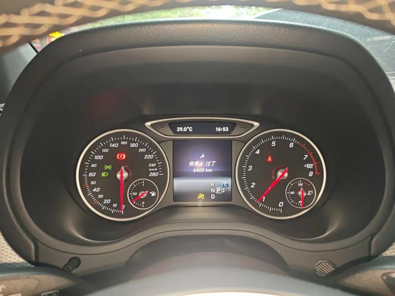 Mercedes-Benz B-Class 2017 B 200 Fashion Model — миниатюра 12