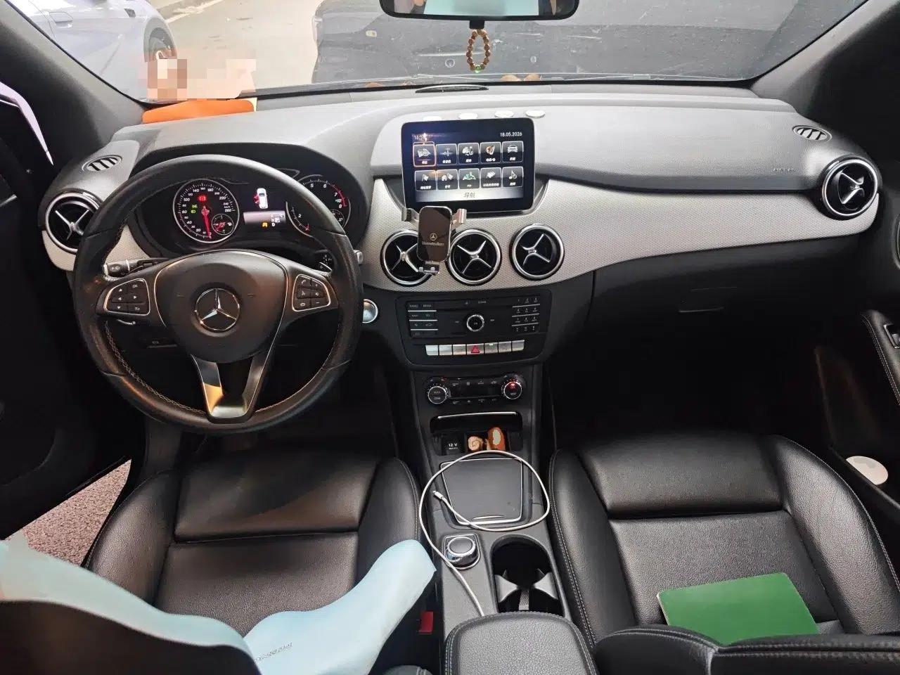 Mercedes-Benz B-Class 2017 B 200 Fashion Model — миниатюра 10