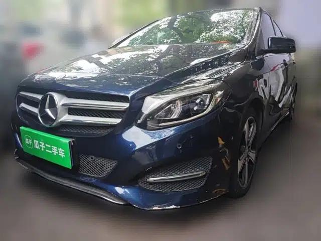 Mercedes-Benz B-Class 2017 B 200 Fashion Model