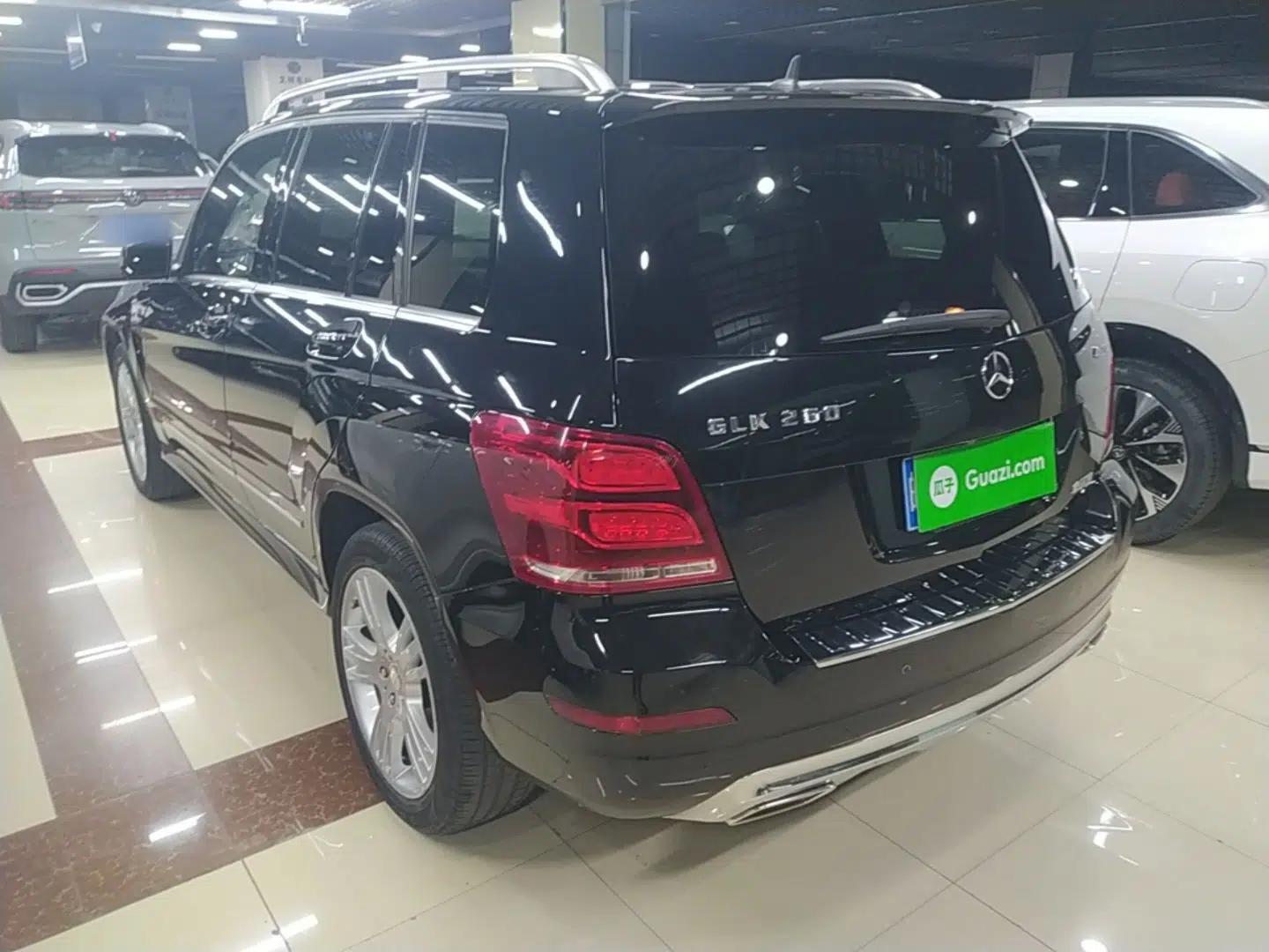 Mercedes-Benz GLK-Class 2015 GLK 260 4MATIC Dynamic Edition Ultimate Version — миниатюра 4