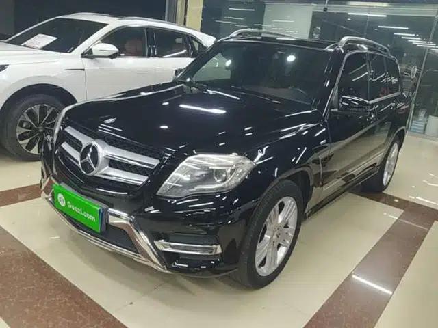 Mercedes-Benz GLK-Class 2015 GLK 260 4MATIC Dynamic Edition Ultimate Version