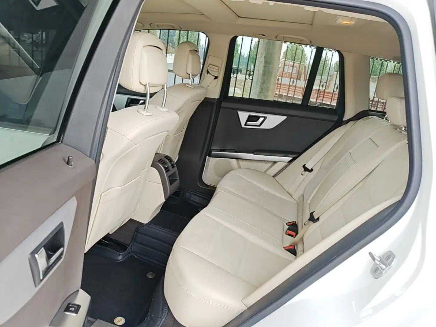 Mercedes-Benz GLK-Class 2015 GLK 300 4MATIC Fashion Edition Ultimate Version — миниатюра 19
