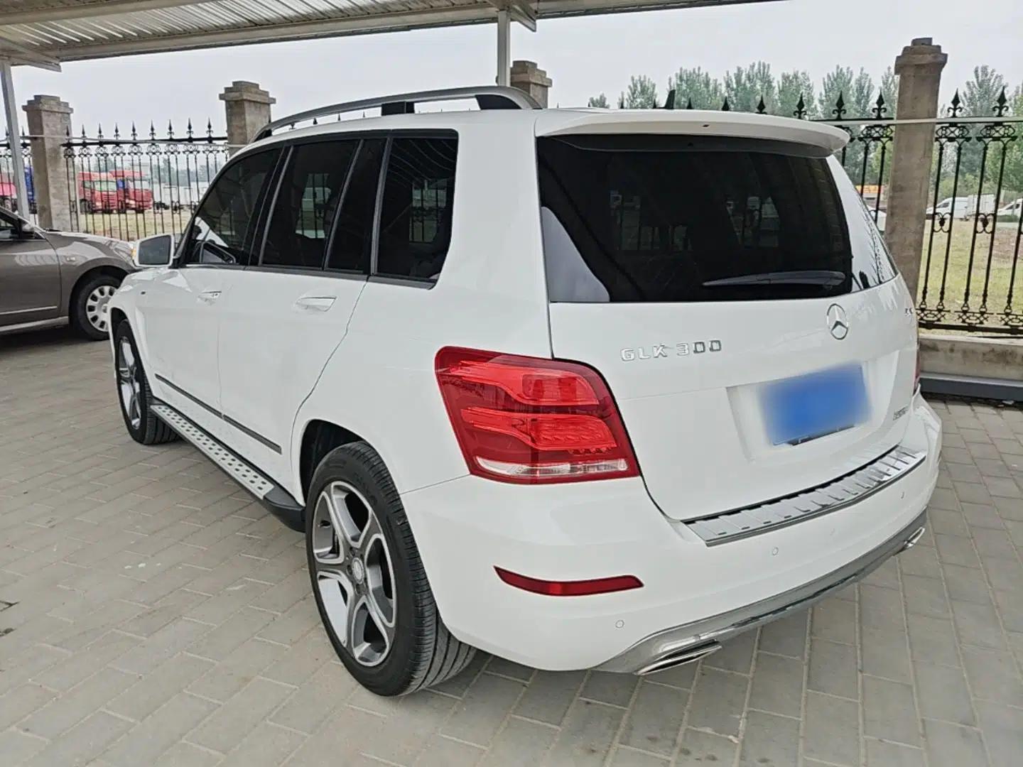 Mercedes-Benz GLK-Class 2015 GLK 300 4MATIC Fashion Edition Ultimate Version — миниатюра 7