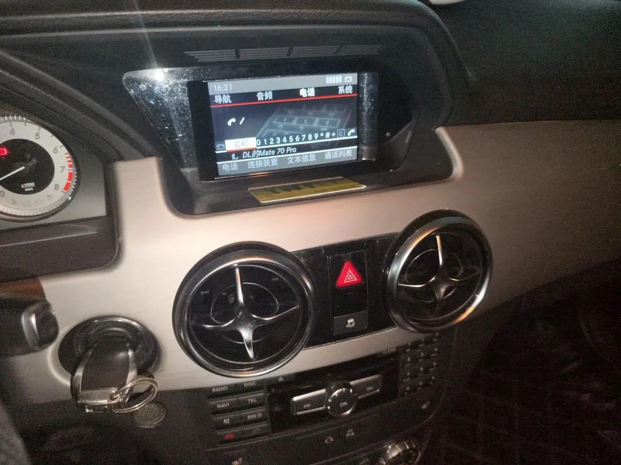 Mercedes-Benz GLK-Class 2013 GLK 300 4MATIC Dynamic Sunroof Model — миниатюра 14