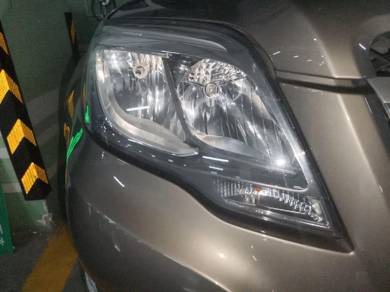 Mercedes-Benz GLK-Class 2013 GLK 300 4MATIC Dynamic Sunroof Model — миниатюра 7