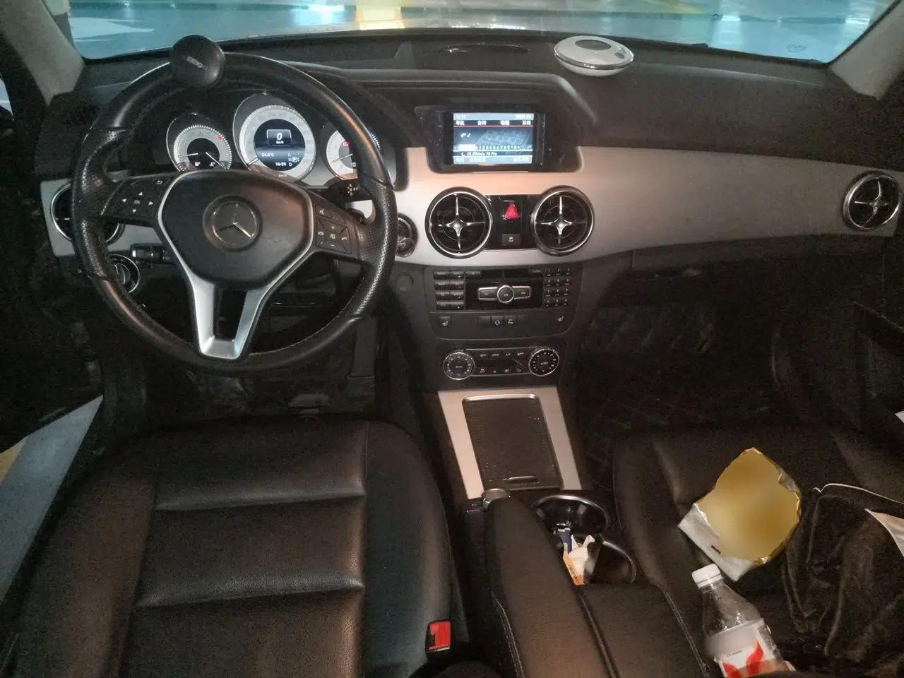 Mercedes-Benz GLK-Class 2013 GLK 300 4MATIC Dynamic Sunroof Model — миниатюра 10