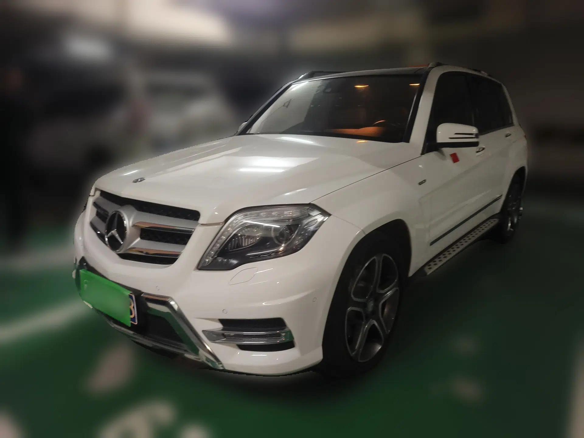 Mercedes-Benz GLK-Class 2015 GLK 300 4MATIC Fashion Edition Ultimate Version — миниатюра 1