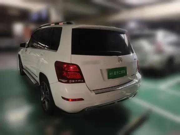 Mercedes-Benz GLK-Class 2015 GLK 300 4MATIC Fashion Edition Ultimate Version — миниатюра 5