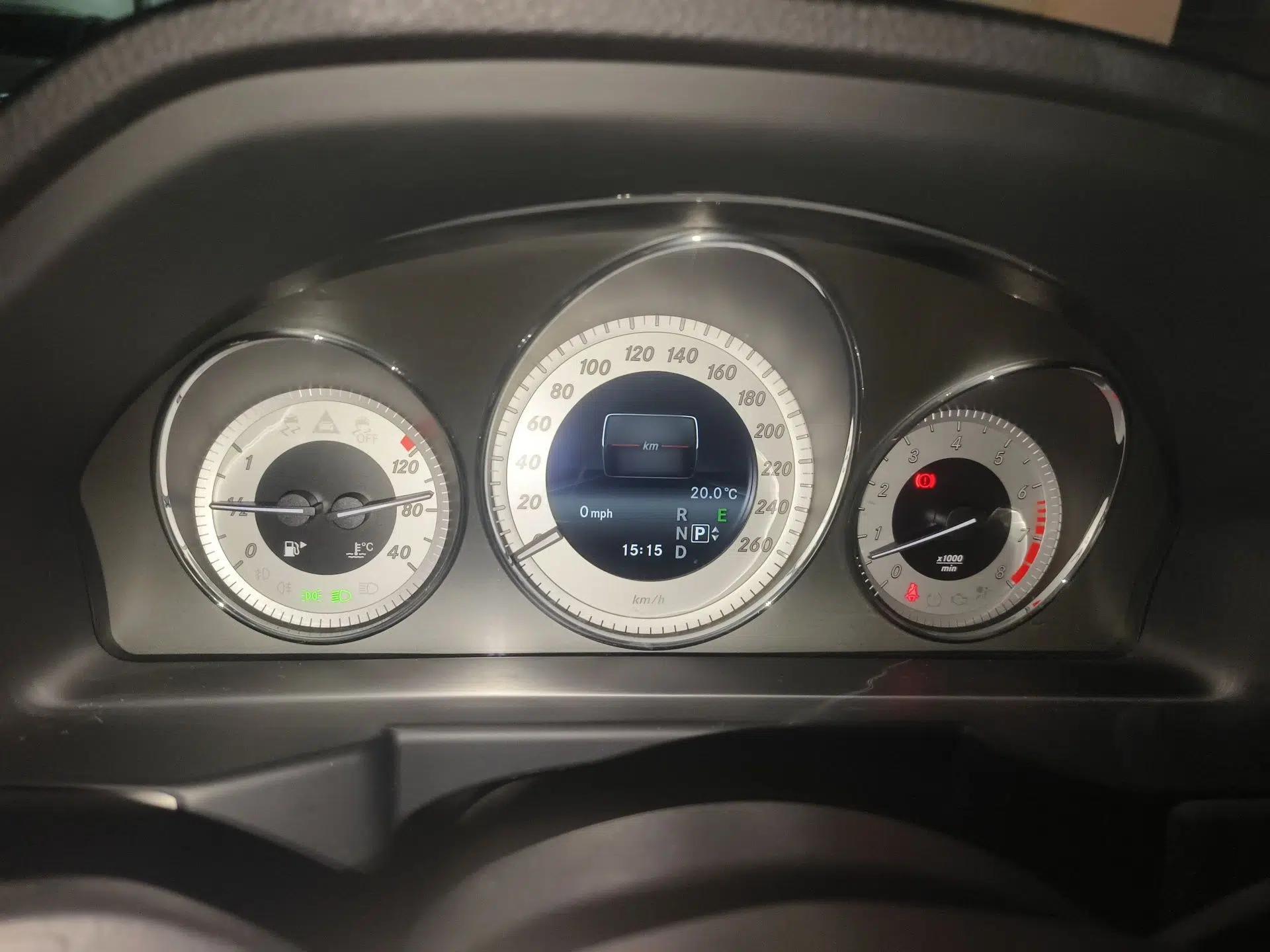 Mercedes-Benz GLK-Class 2015 GLK 300 4MATIC Fashion Edition Ultimate Version — миниатюра 8