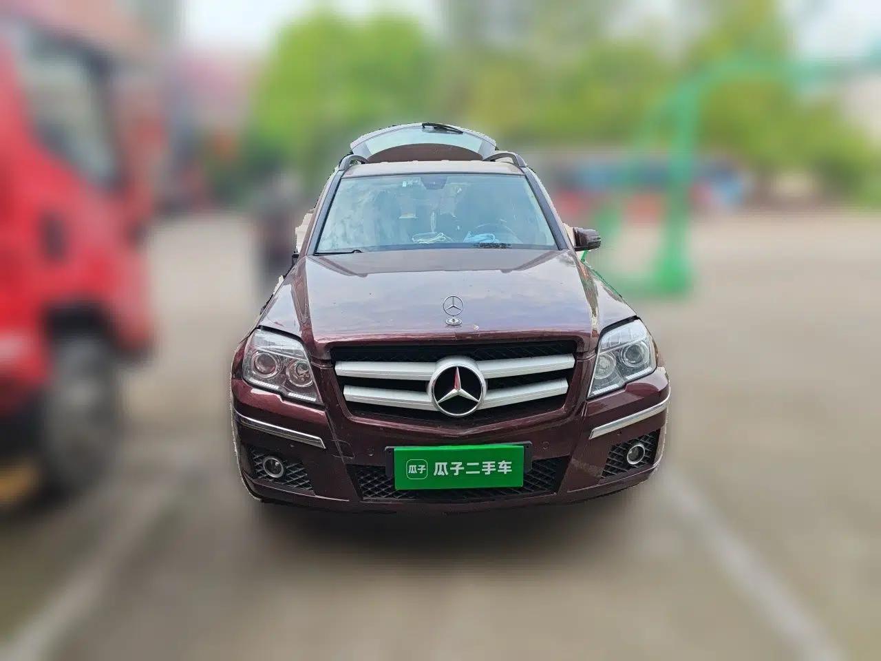 Mercedes-Benz GLK-Class 2011 GLK 300 4MATIC Fashion Model — миниатюра 2