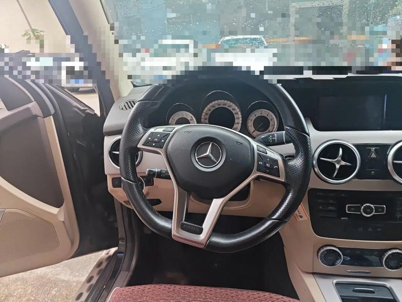 Mercedes-Benz GLK-Class 2015 GLK 260 4MATIC Dynamic Edition Ultimate Version — миниатюра 11