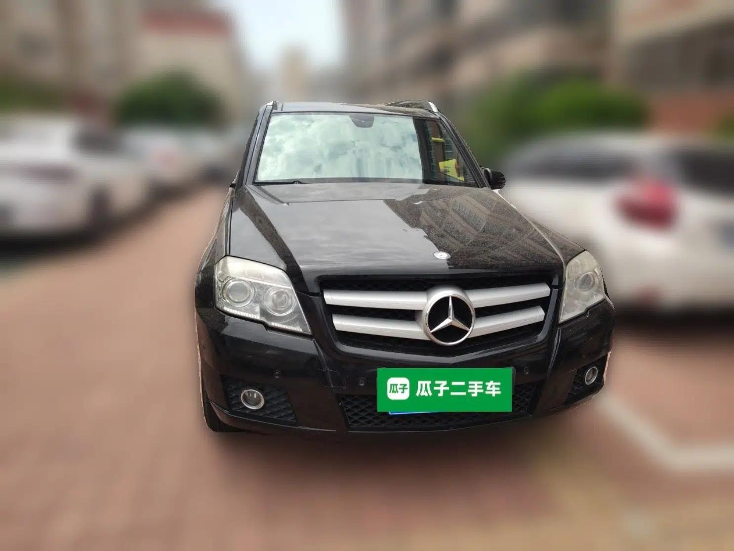 Mercedes-Benz GLK-Class 2010 GLK 300 4MATIC Fashion Model — миниатюра 2