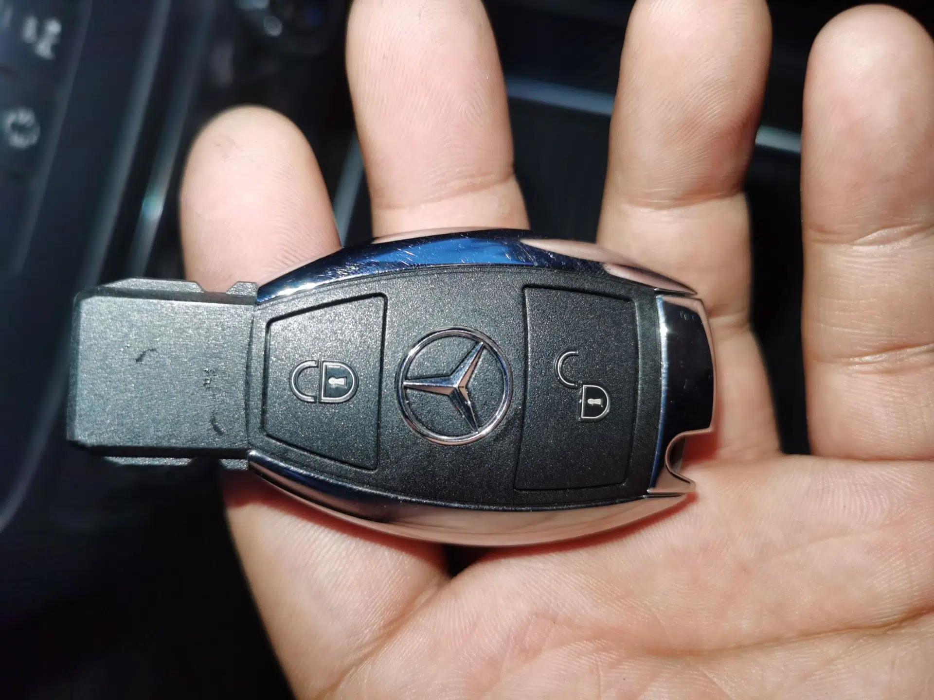 Mercedes-Benz GLK-Class 2015 GLK 260 4MATIC Dynamic Edition Ultimate Version — миниатюра 9