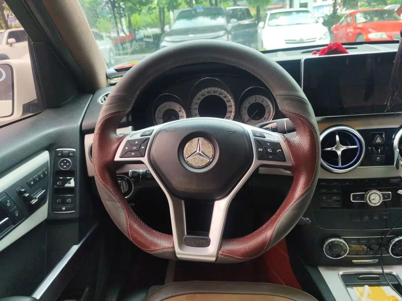 Mercedes-Benz GLK-Class 2015 GLK 260 4MATIC Dynamic Edition Ultimate Version — миниатюра 11