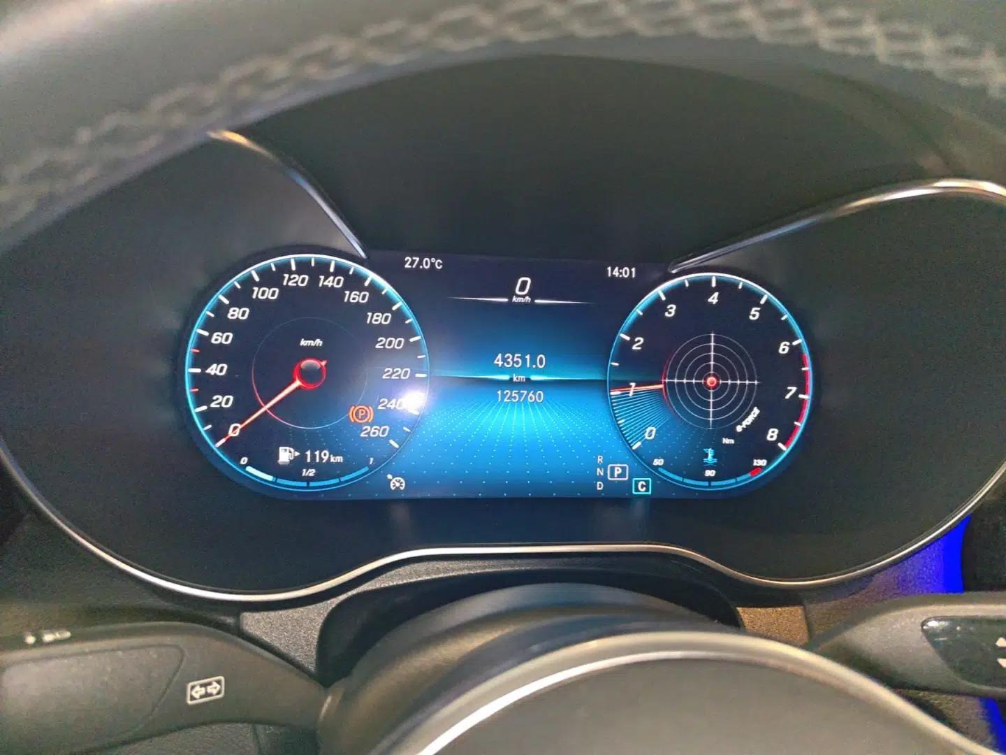 Mercedes-Benz GLC Coupe 2020 GLC 260 4MATIC Coupe SUV — миниатюра 15