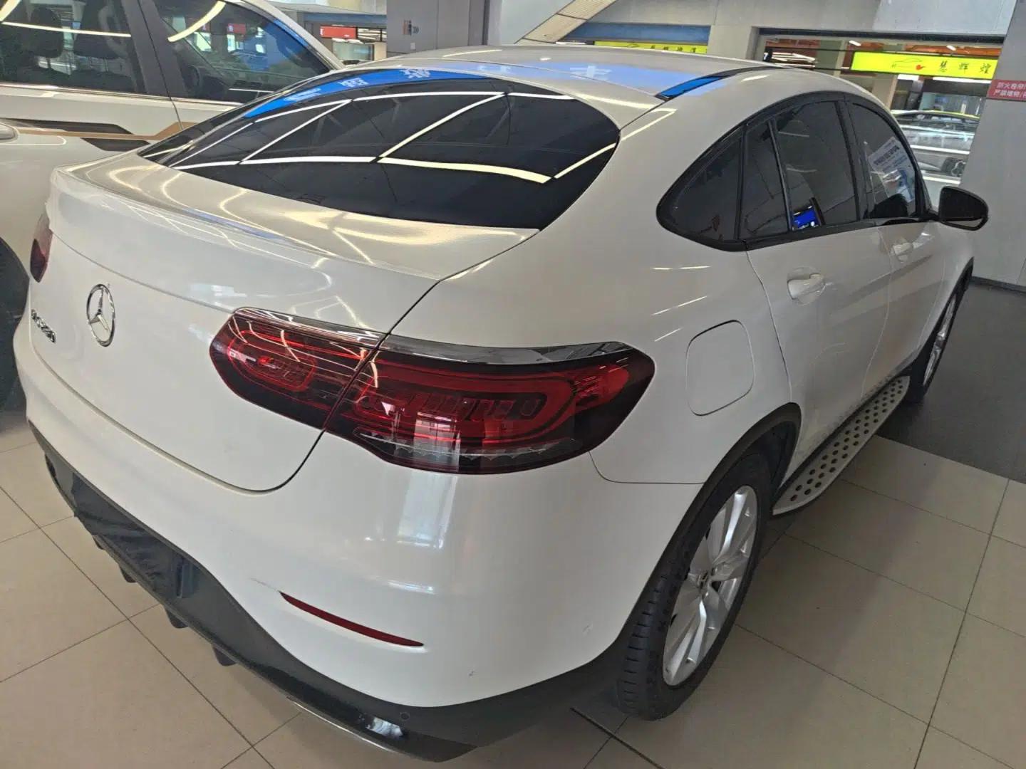 Mercedes-Benz GLC Coupe 2020 GLC 260 4MATIC Coupe SUV — миниатюра 6