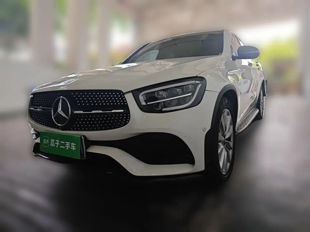 Mercedes-Benz GLC Coupe 2020 GLC 260 4MATIC Coupe SUV — миниатюра 1