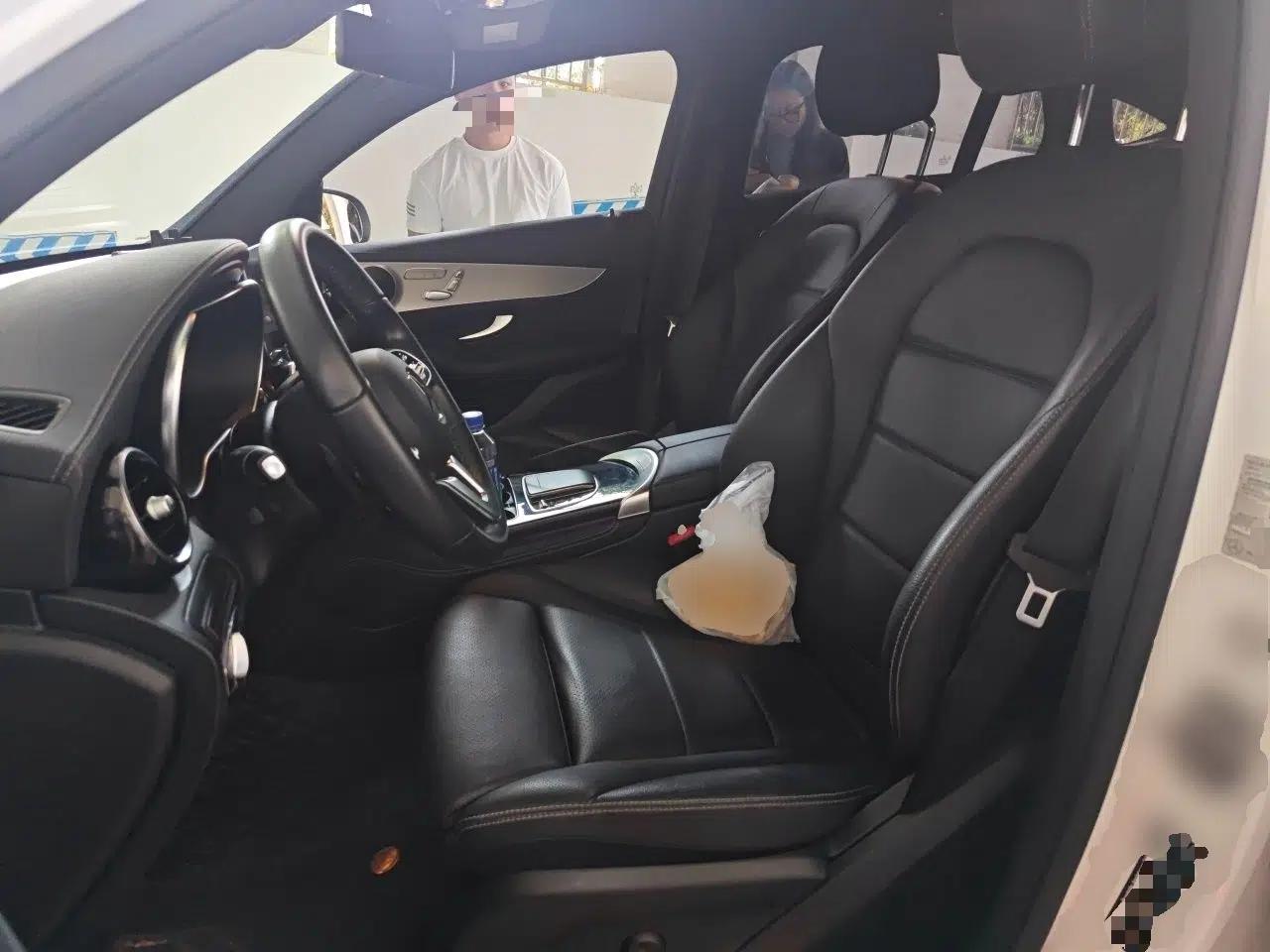 Mercedes-Benz GLC Coupe 2020 GLC 260 4MATIC Coupe SUV — миниатюра 16