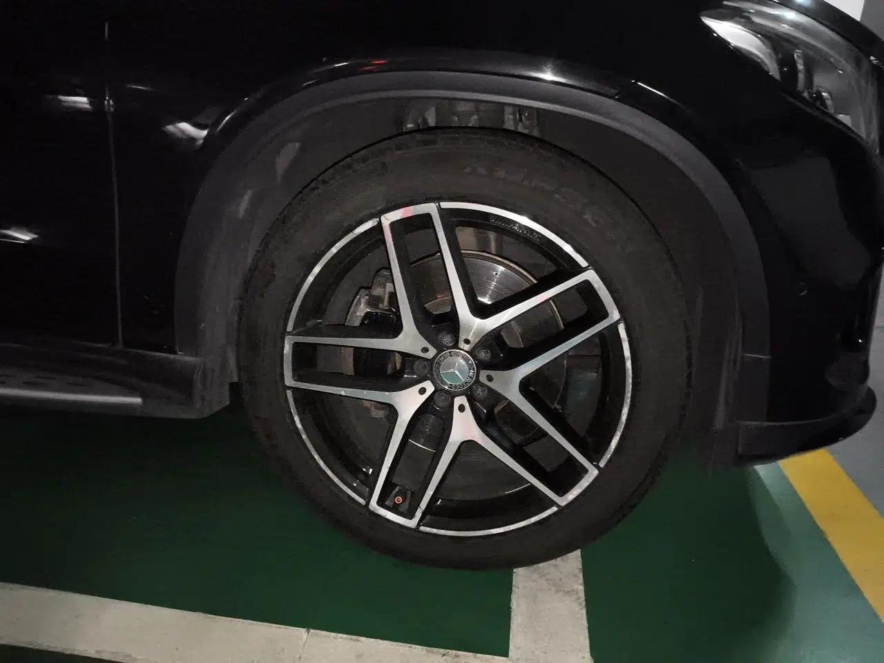 Mercedes-Benz GLE Coupe 2015 GLE 450 AMG 4MATIC Coupe SUV — миниатюра 8