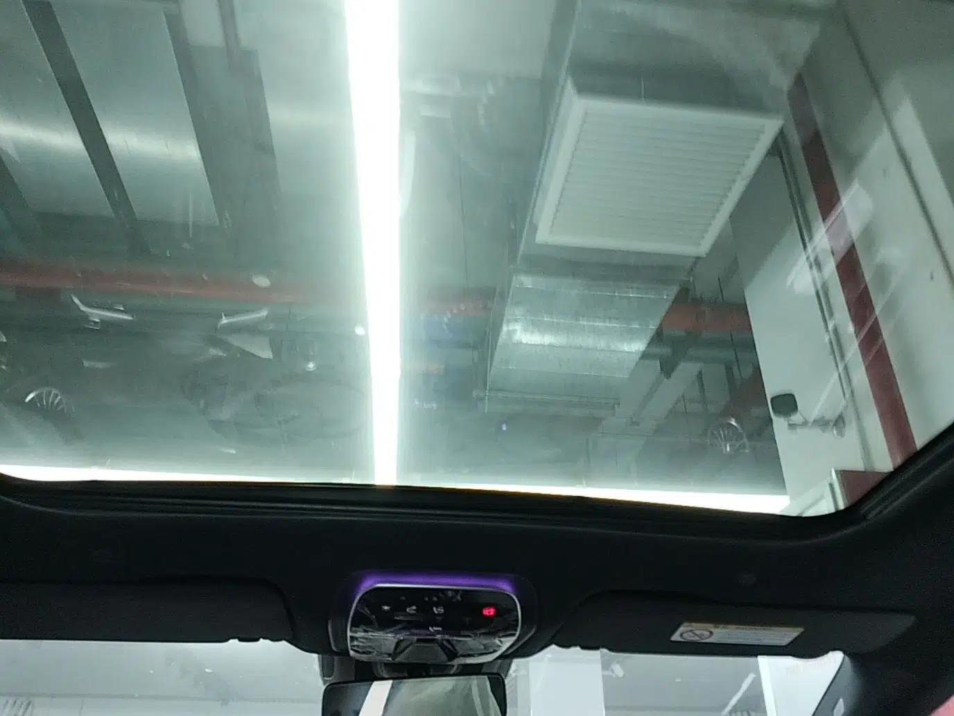 Mercedes-Benz EQE 2022 350 Pioneer Edition — миниатюра 21