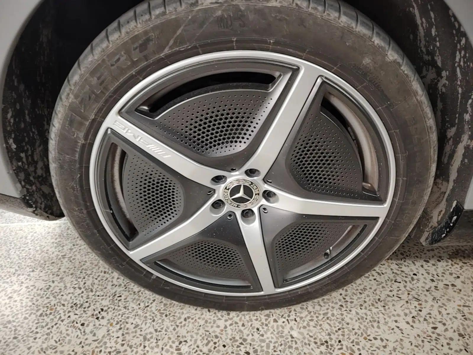 Mercedes-Benz EQE 2022 350 First Edition Special Version — миниатюра 10