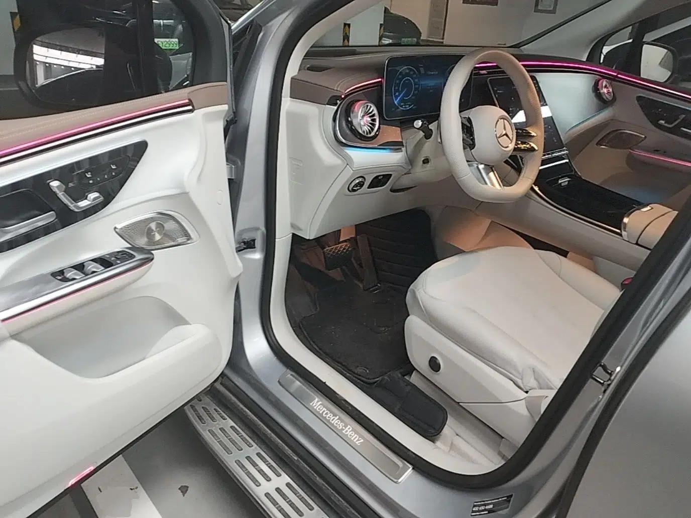 Mercedes-Benz EQE SUV 2023 500 4MATIC Special Edition — миниатюра 19