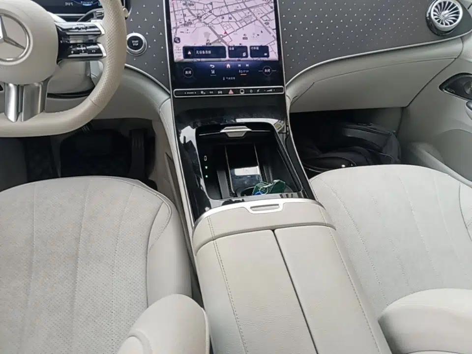 Mercedes-Benz EQE SUV 2023 500 4MATIC Special Edition — миниатюра 16