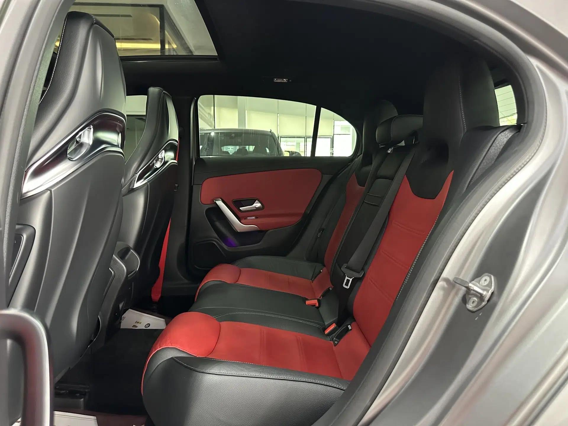 Mercedes-Benz A AMG 2022 AMG A 45 4MATIC+ — миниатюра 18
