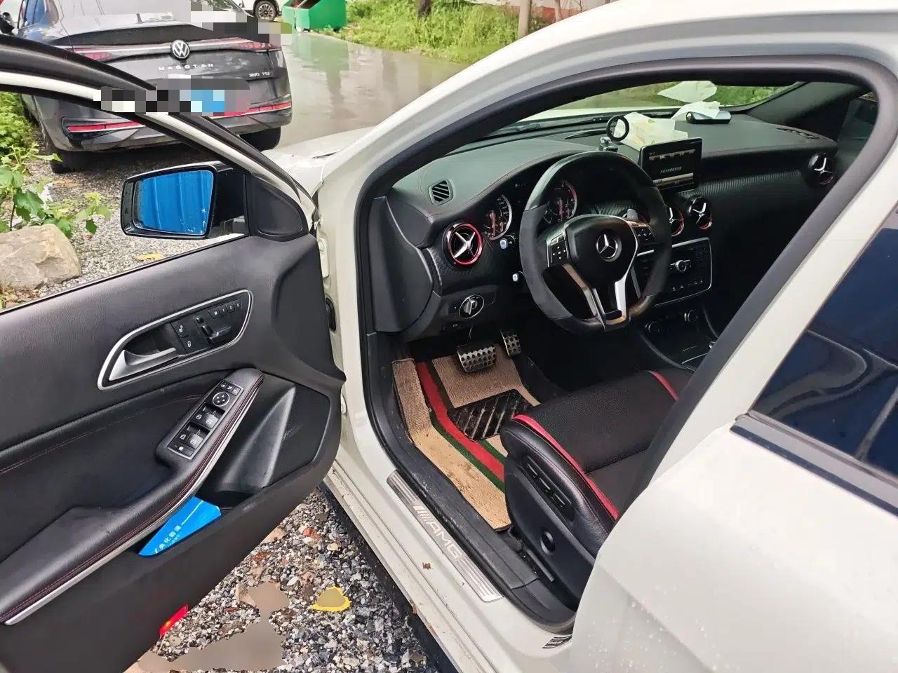 Mercedes-Benz A AMG 2014 AMG A 45 4MATIC — миниатюра 17