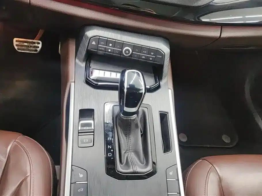 Weipai VV7 2017 2.0T Flagship Edition — миниатюра 16