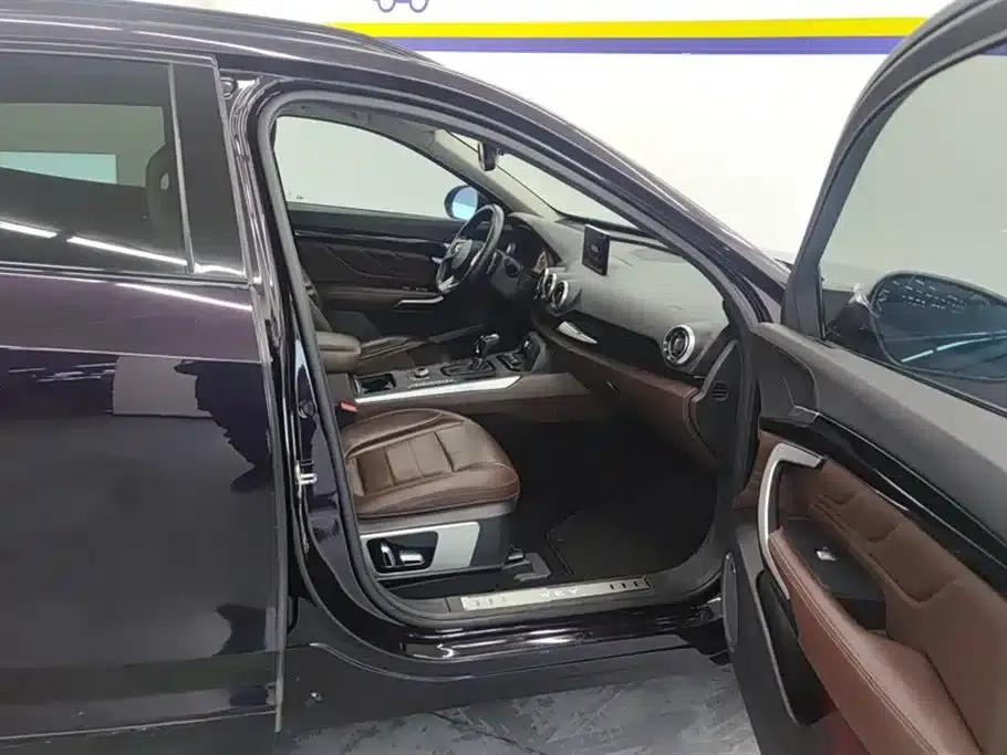 Weipai VV7 2017 2.0T Flagship Edition — миниатюра 8