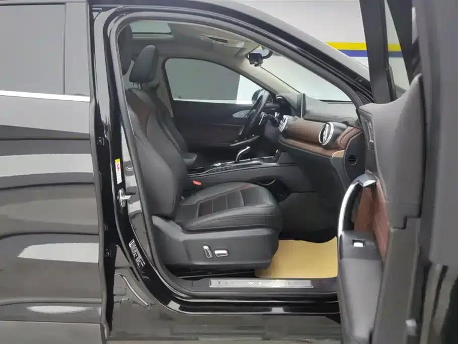 Wey VV5 2021 1.5T 2WD Smart Pioneer — миниатюра 8