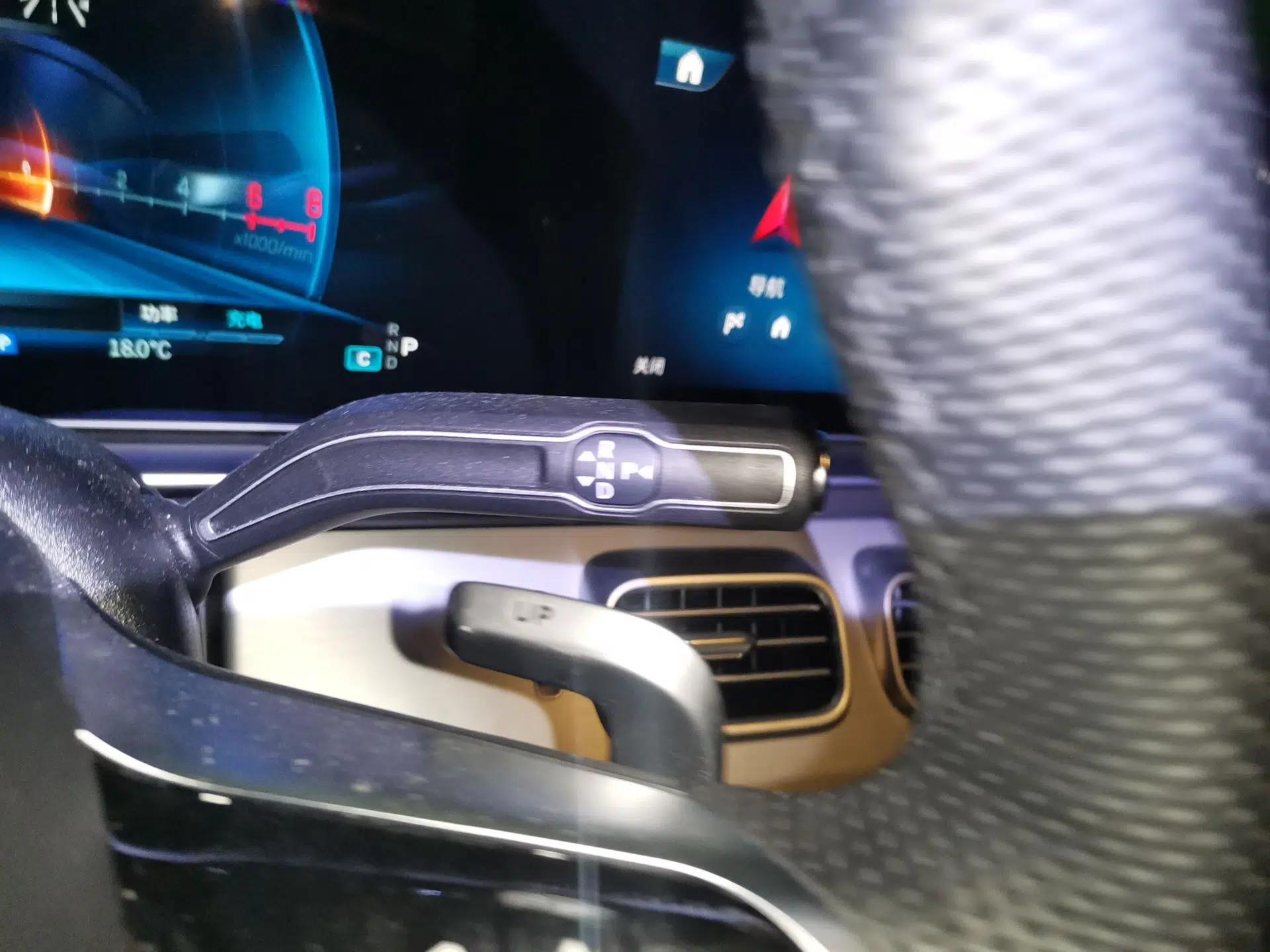 Mercedes-Benz GLE Coupe AMG 2024 AMG GLE 53 4MATIC+ Coupe SUV — миниатюра 15
