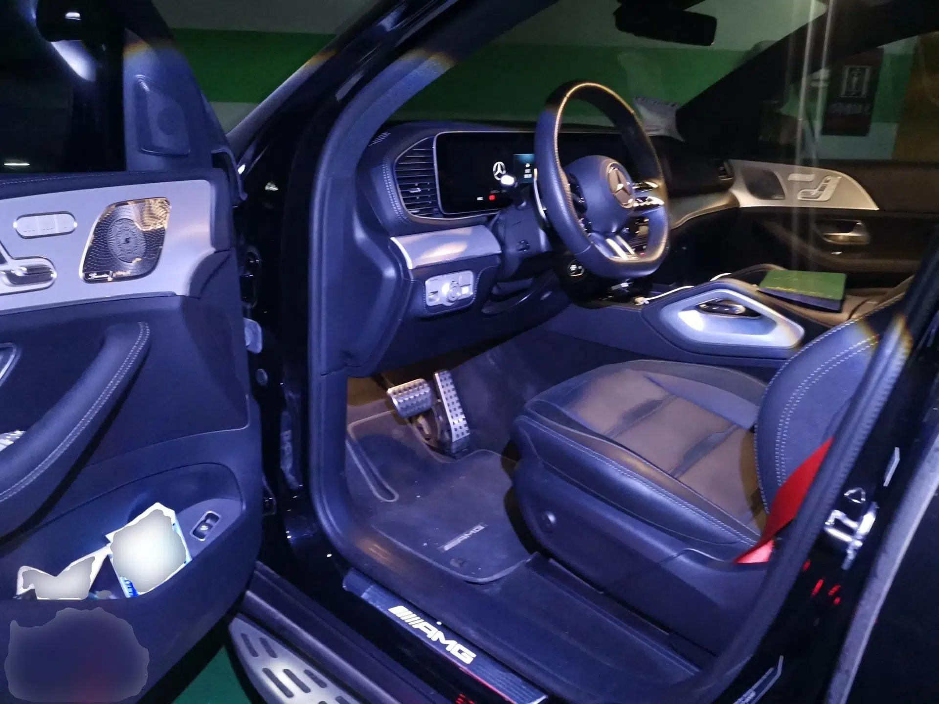 Mercedes-Benz GLE Coupe AMG 2024 AMG GLE 53 4MATIC+ Coupe SUV — миниатюра 17