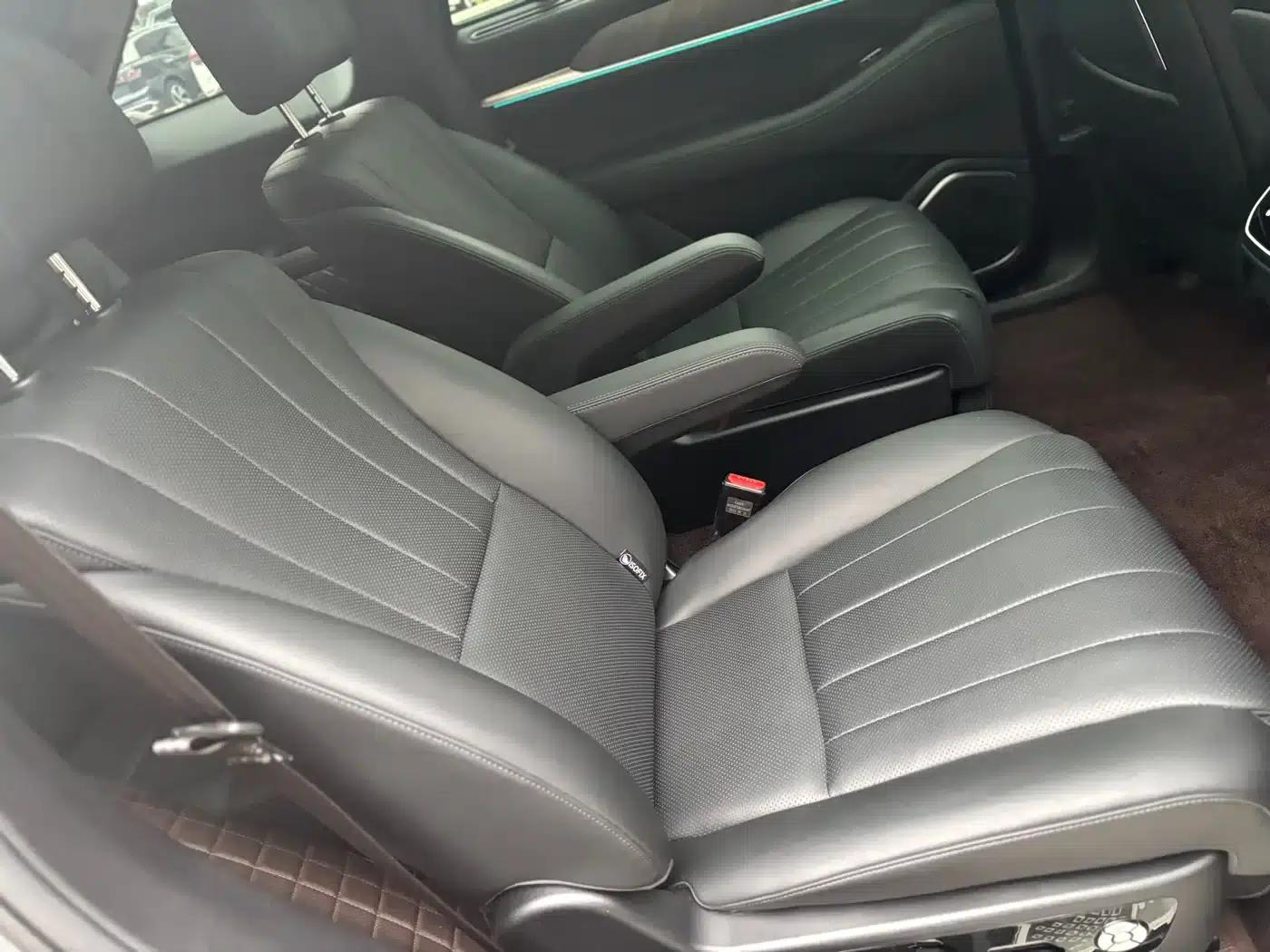Weipai Lanshan 2023 Four-Wheel Drive Extended Range Edition — миниатюра 11